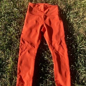 Lululemon legging size 6